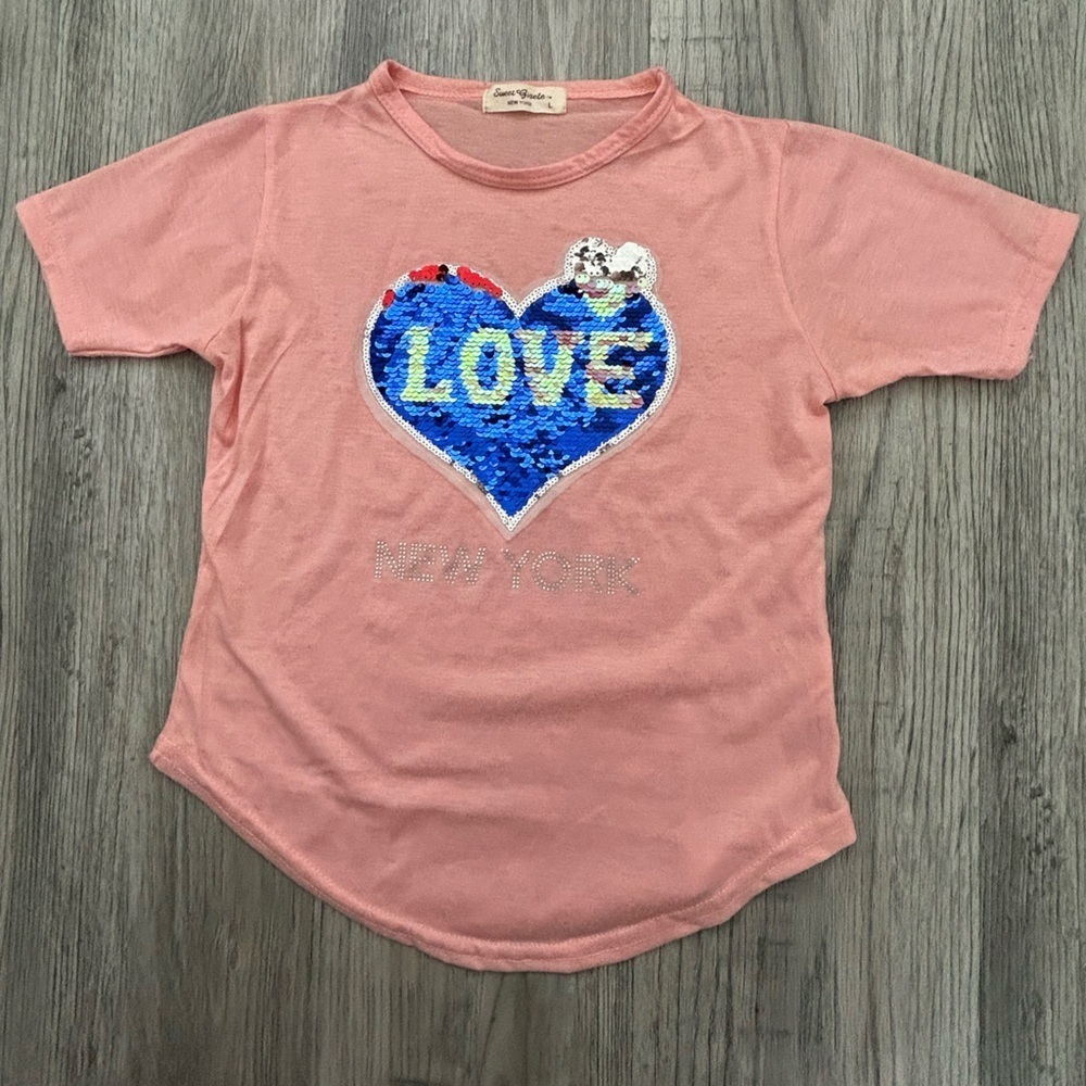 Sweet Gisele Pink Kids Shirt w/ Sequin Heart NYC Sz‎ L